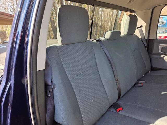 2016 RAM 1500 SLT