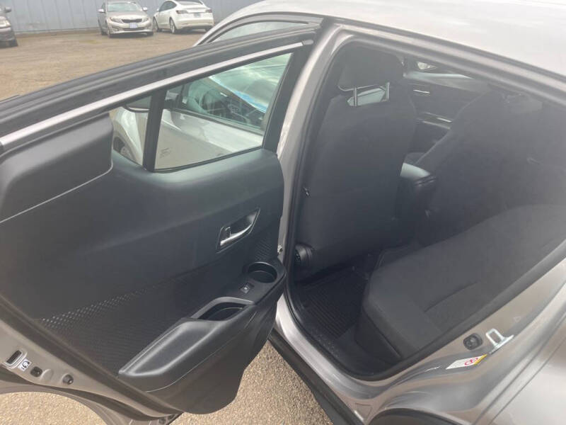 2018 Toyota C-HR XLE