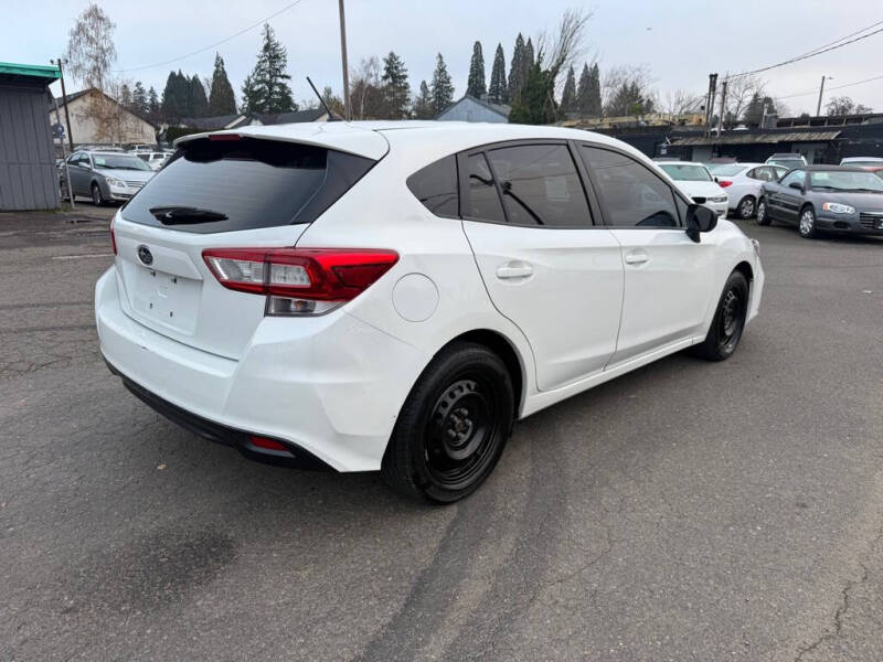 2019 Subaru Impreza 2.0i