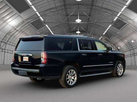 2017 GMC Yukon XL Denali