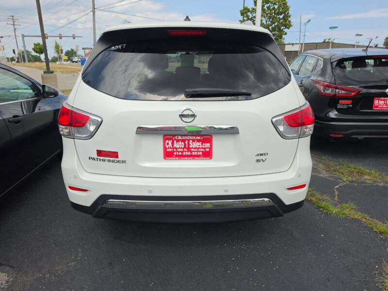 2014 Nissan Pathfinder SV