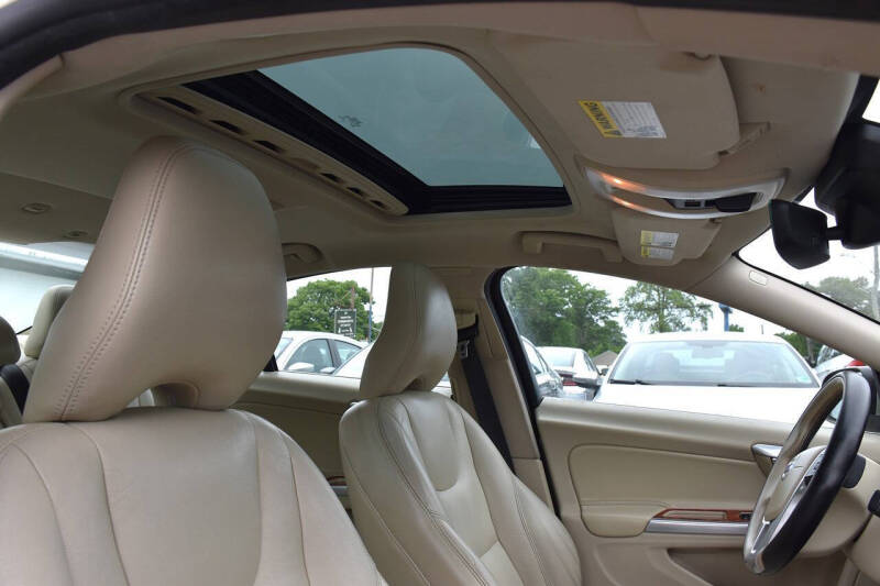 2015 Volvo S60 T5 Drive-E Premier