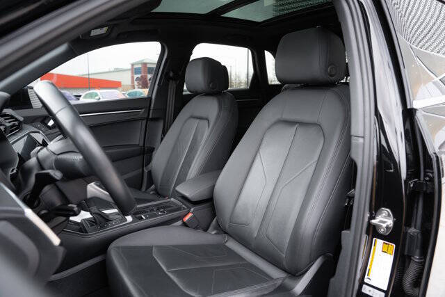 2020 Audi Q3 quattro Premium 45 TFSI