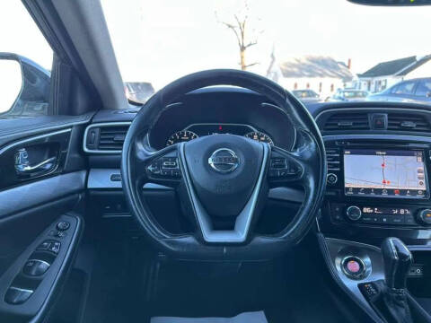 2017 Nissan Maxima