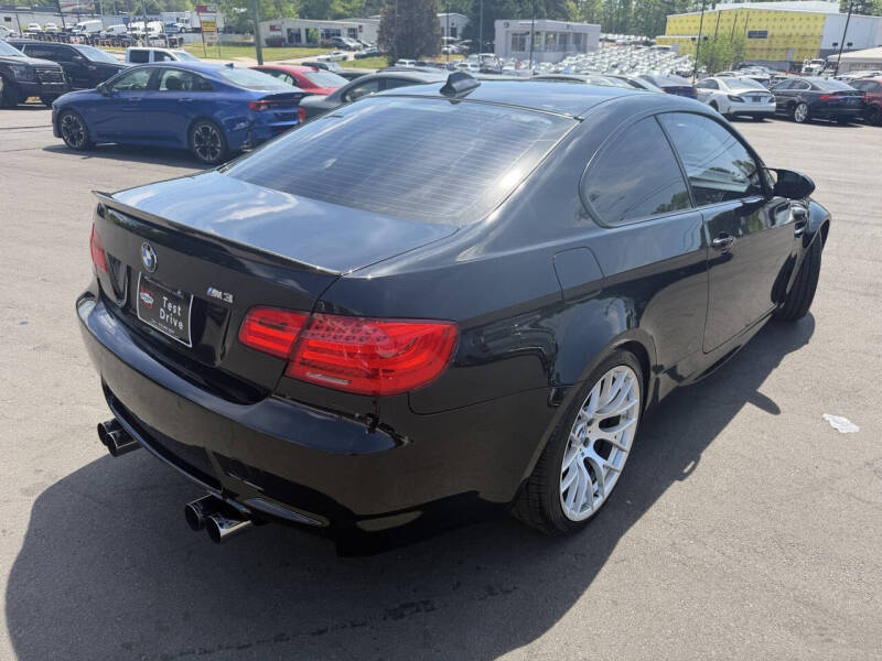2011 BMW M3