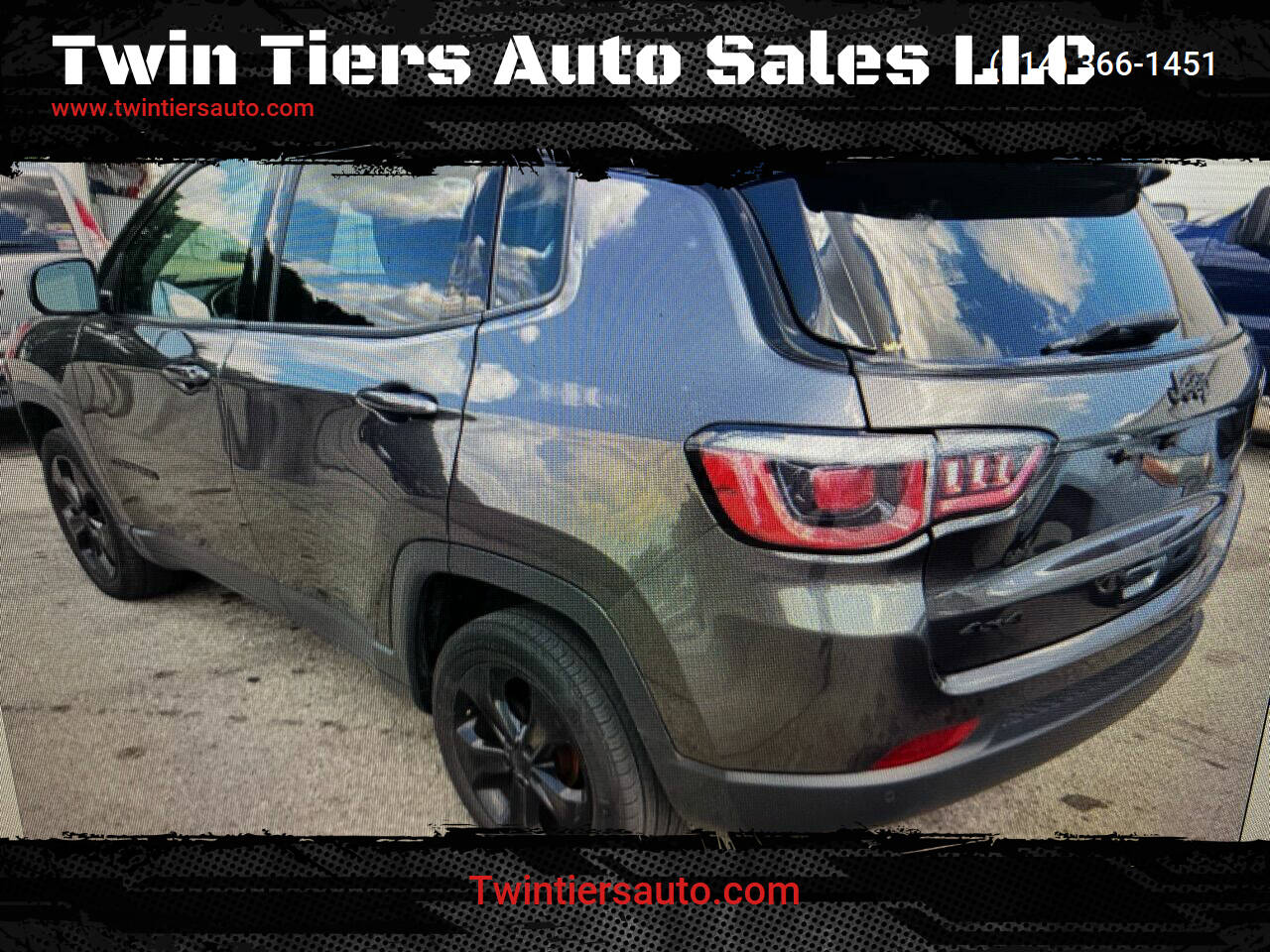 Gray 2018 Jeep Compass Altitude 4x4 Altitude 4dr SUV 1