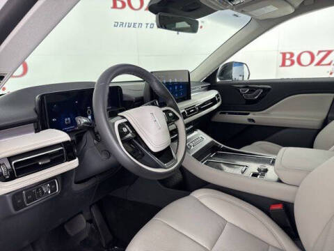 2025 Lincoln Aviator Premiere