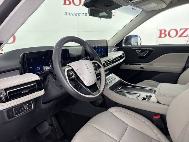 2025 Lincoln Aviator Premiere