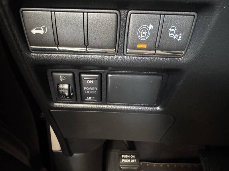 2015 Infiniti QX80