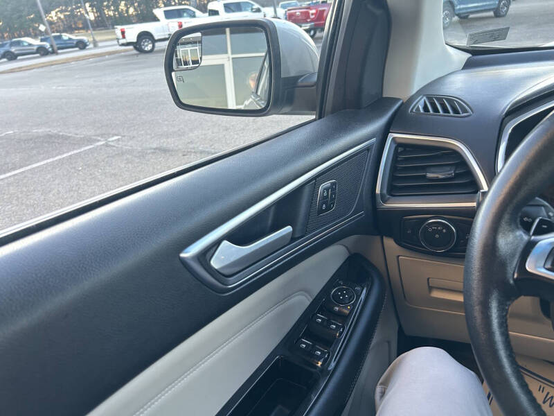 2016 Ford Edge Titanium