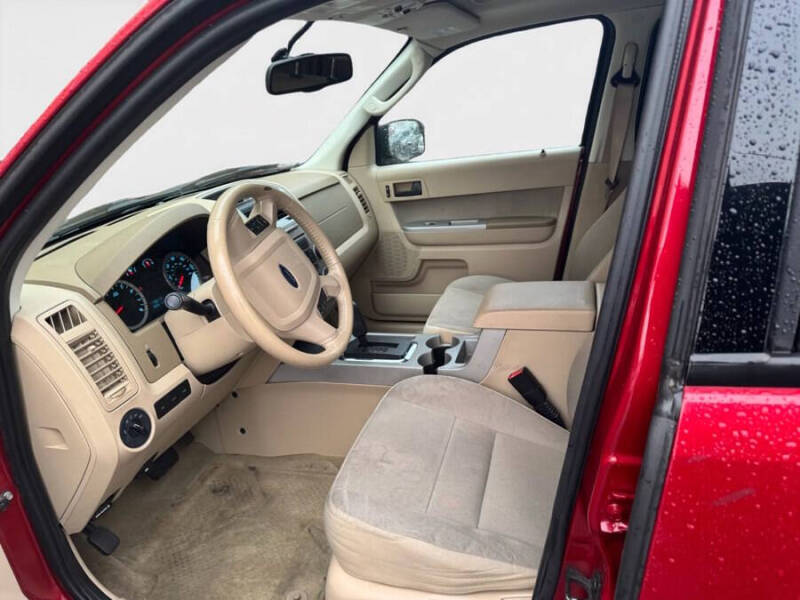 2011 Ford Escape XLT