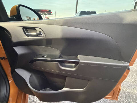 2018 Chevrolet Sonic Premier Auto