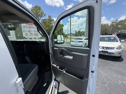 2025 GMC Savana 2500