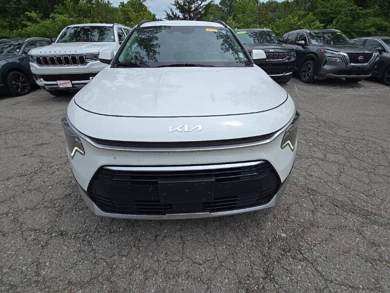 2024 Kia Niro EX