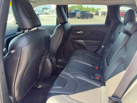 2022 Jeep Cherokee Latitude Lux