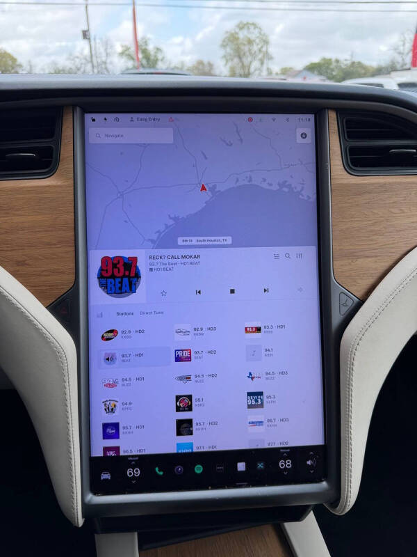2019 Tesla Model X Standard Range