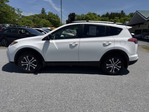 2017 Toyota RAV4 LE