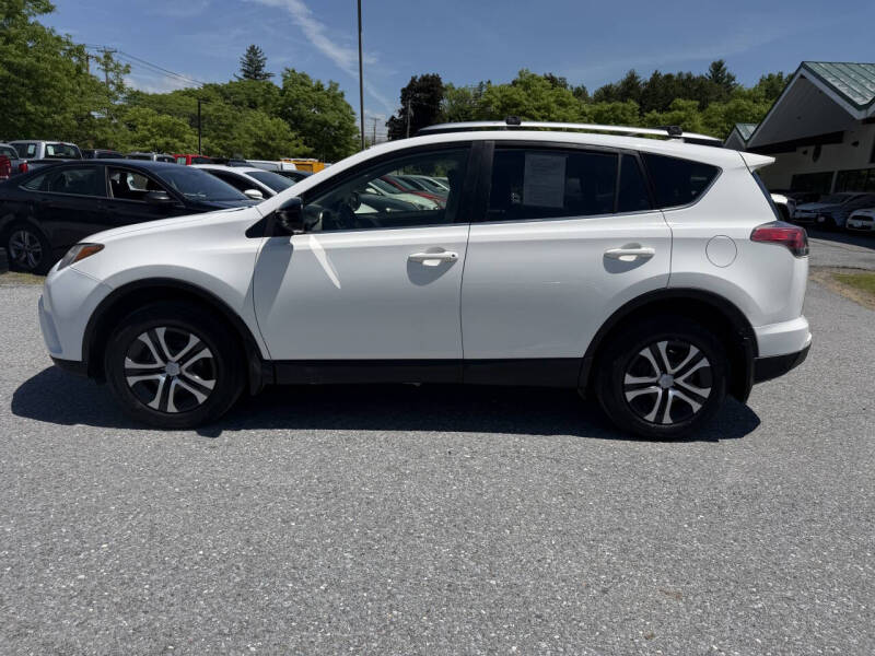 2017 Toyota RAV4 LE