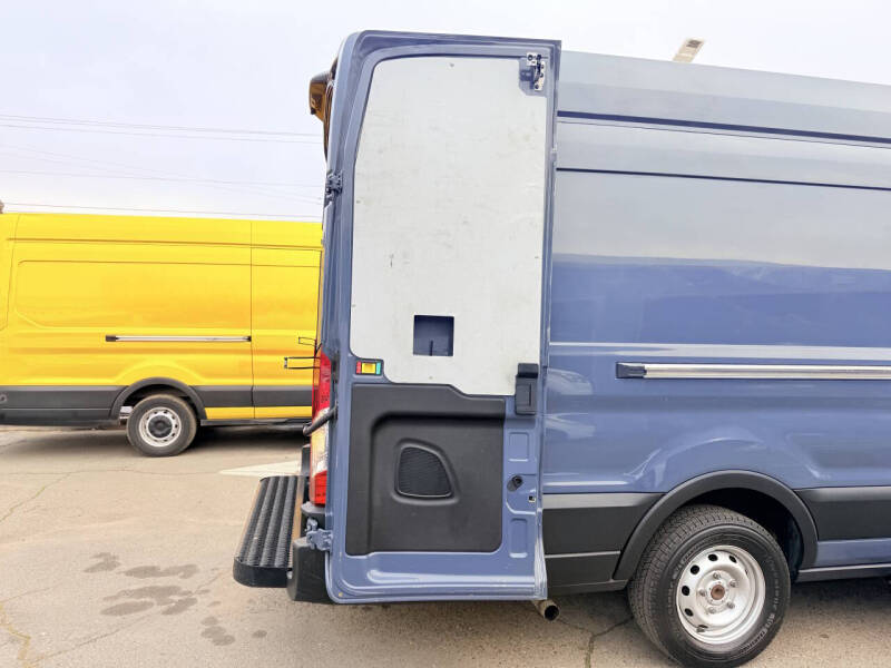 2020 Ford Transit 250