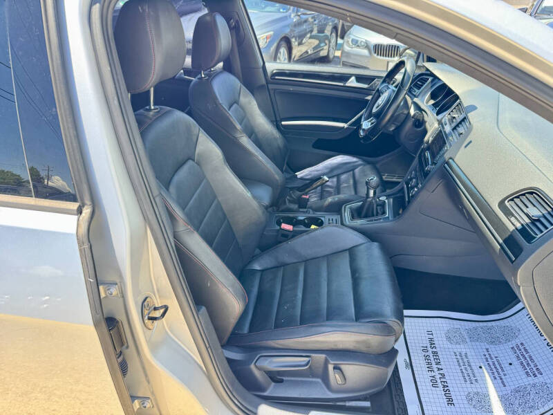 2015 Volkswagen Golf GTI SE