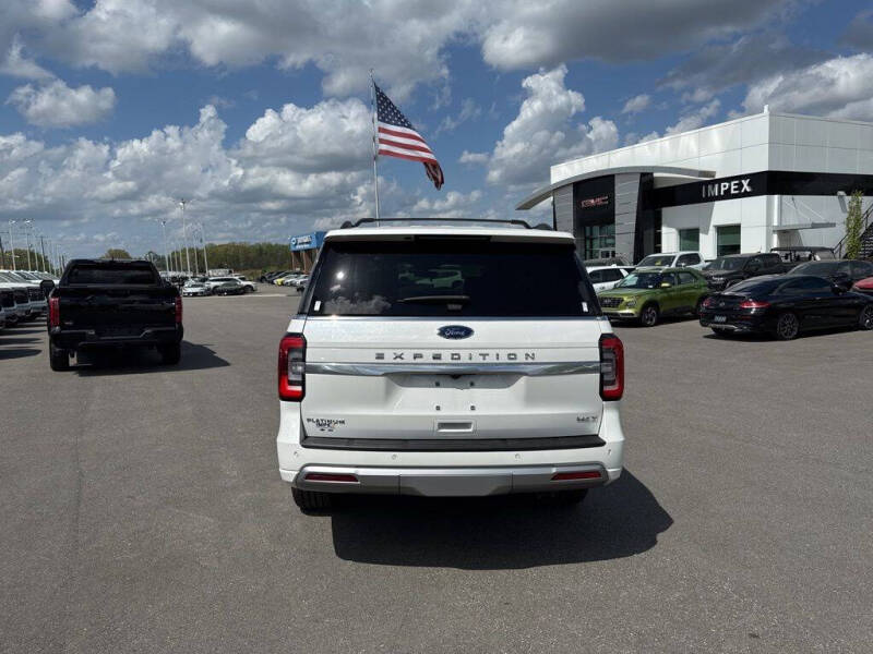 2024 Ford Expedition MAX Platinum