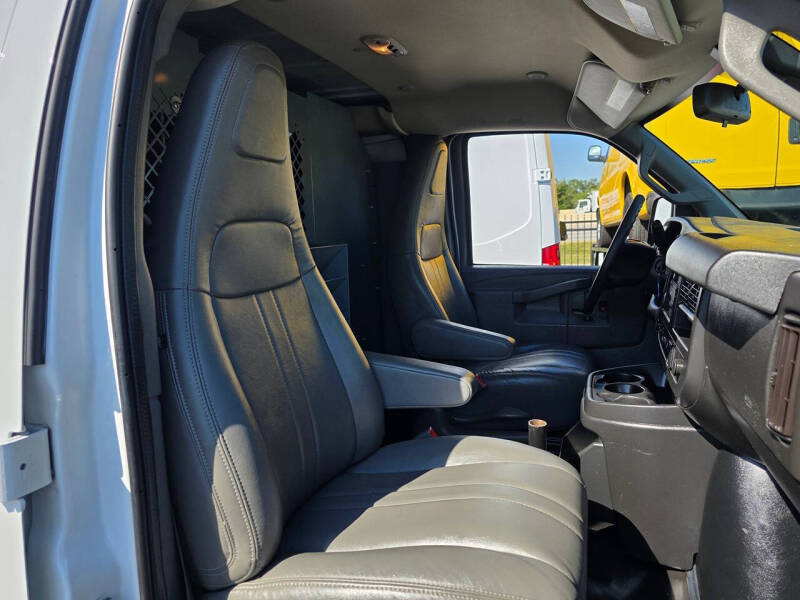 2020 Chevrolet Express 3500