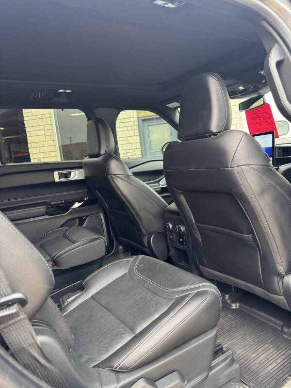 2021 Ford Explorer ST