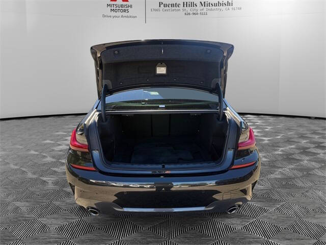 2022 BMW 3 Series 330i xDrive