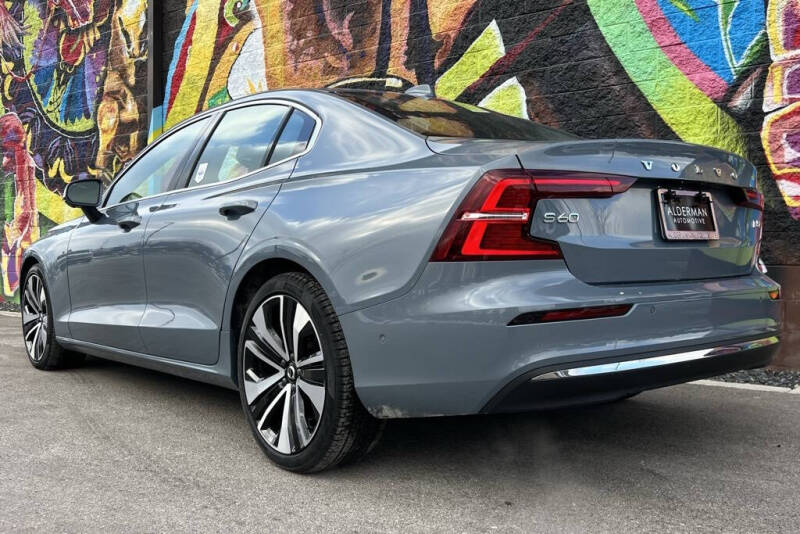 2023 Volvo S60 B5 Ultimate Bright Theme