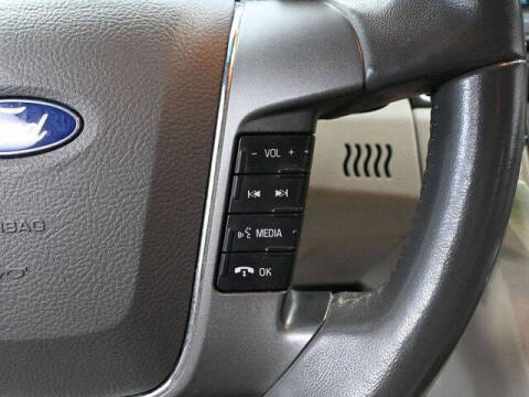 2011 Ford Taurus SEL