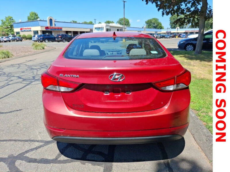 2015 Hyundai Elantra SE
