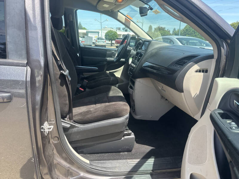 2018 Dodge Grand Caravan SE