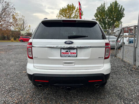 2011 Ford Explorer XLT