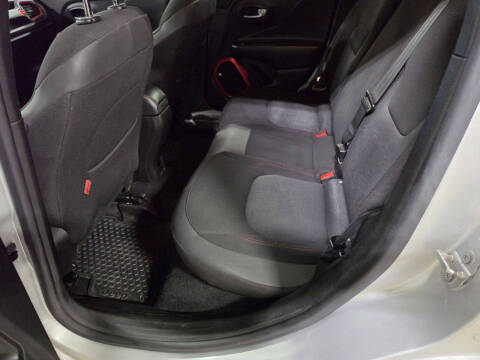 2016 Jeep Renegade Trailhawk