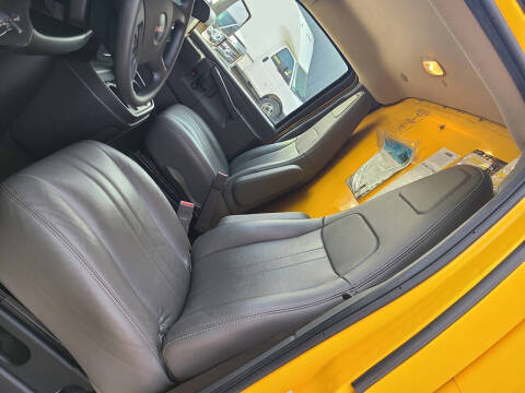 2022 GMC Savana 3500