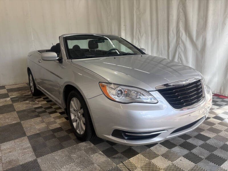 2012 Chrysler 200 Touring