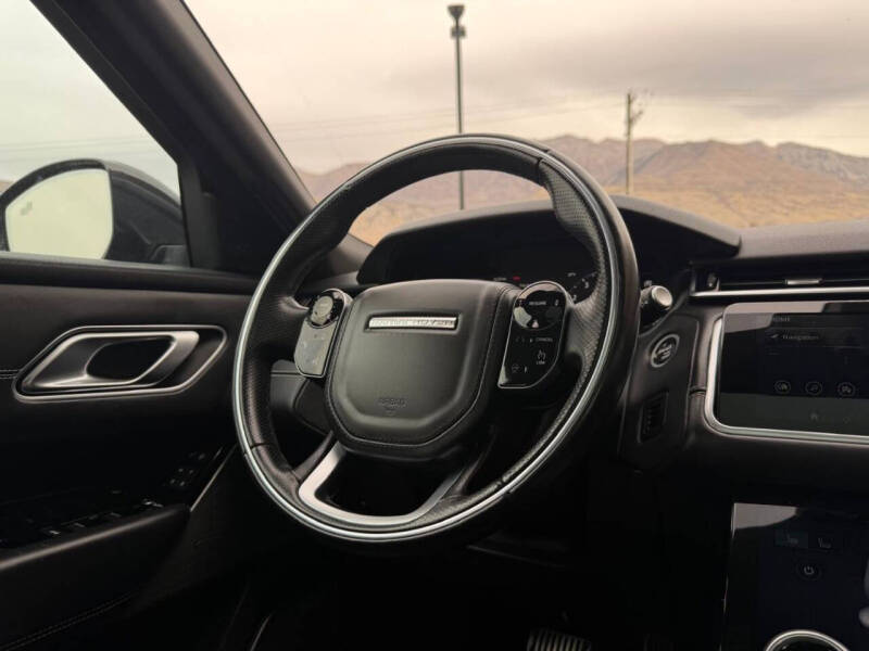 2018 Land Rover Range Rover Velar P250 R-Dynamic HSE