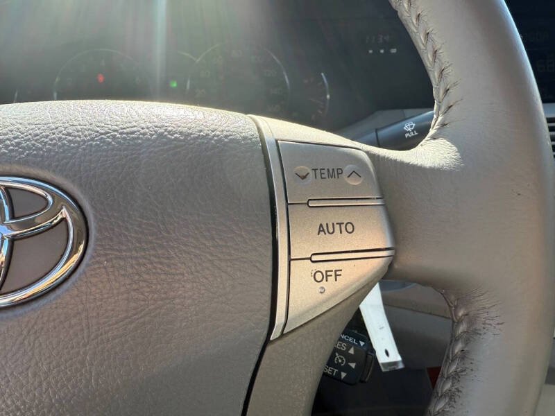 2006 Toyota Avalon XLS