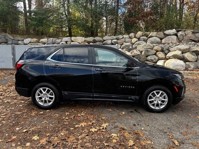 2022 Chevrolet Equinox for sale at Bowman Auto Center in Clarkston, MI