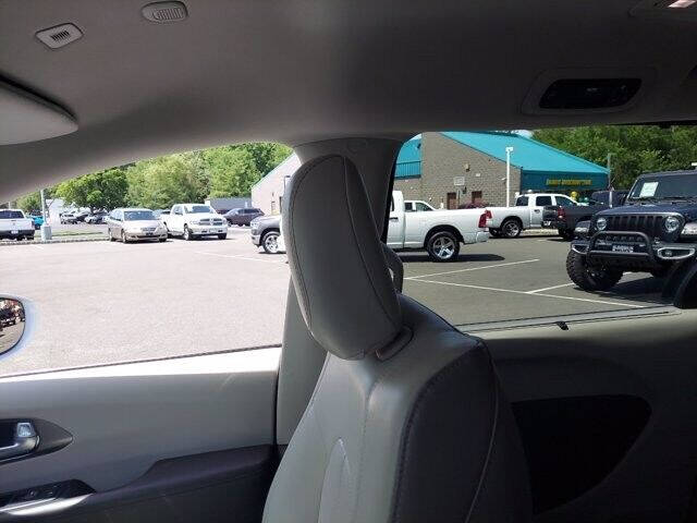 2018 Chrysler Pacifica Touring L