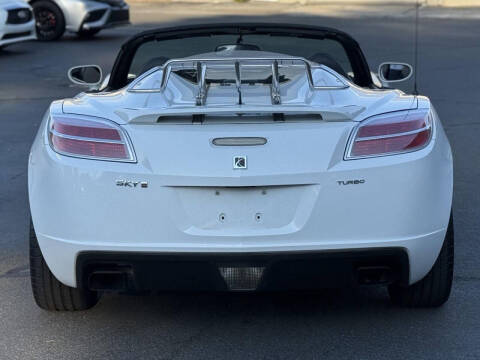 2008 Saturn SKY Red Line
