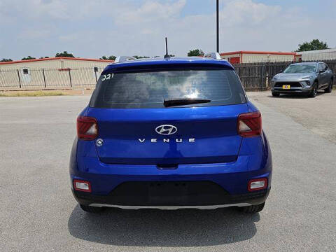 2024 Hyundai Venue SEL