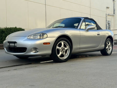 2002 Mazda MX-5 Miata for sale at New City Auto - Retail Inventory in South El Monte CA