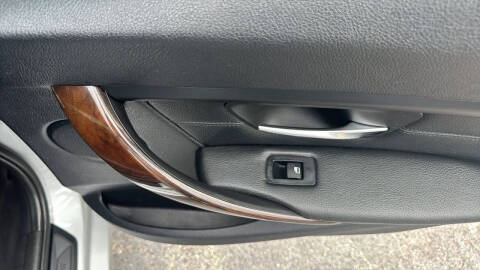 2015 BMW 3 Series 328i xDrive