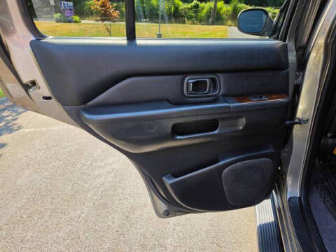 2001 Nissan Pathfinder LE