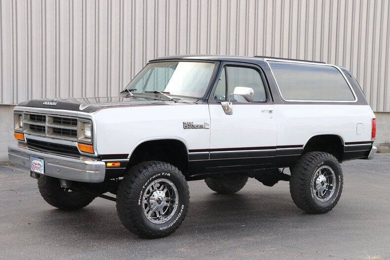 1988 Dodge Ramcharger 100