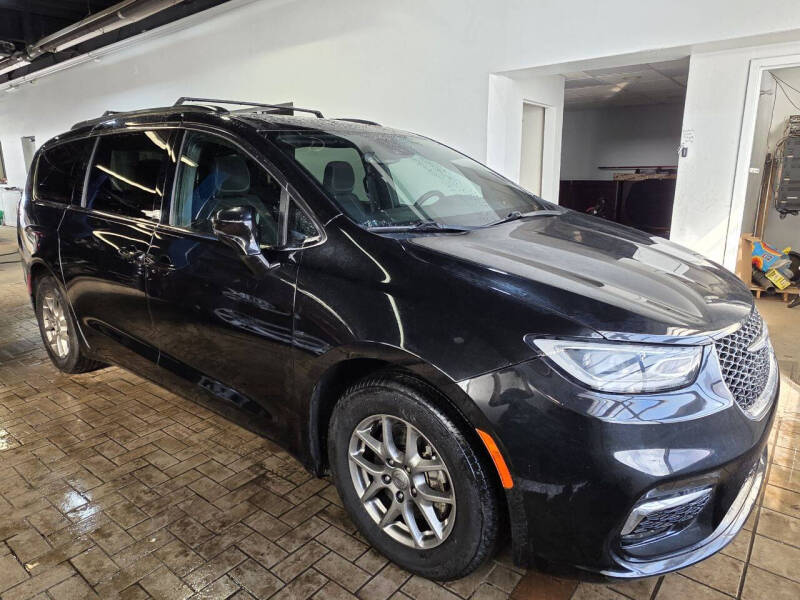 2022 Chrysler Pacifica Touring
