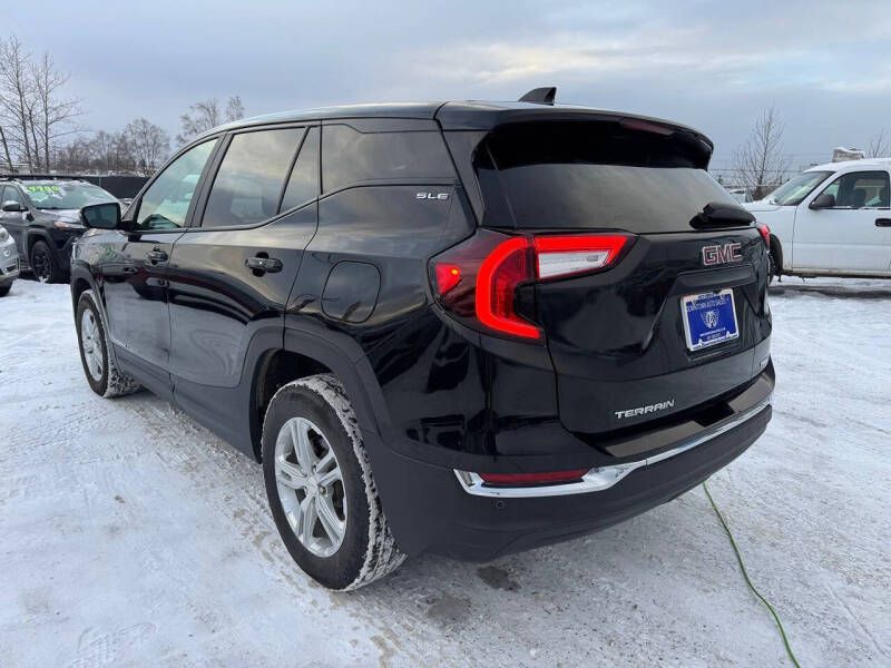 2023 GMC Terrain SLE