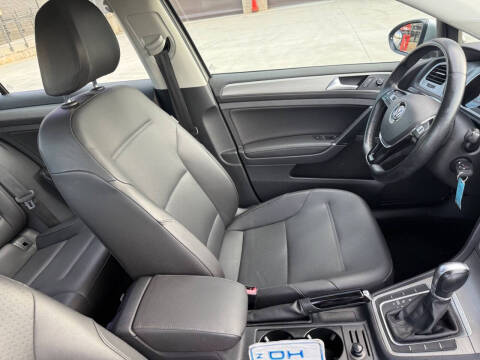 2015 Volkswagen Golf TSI S