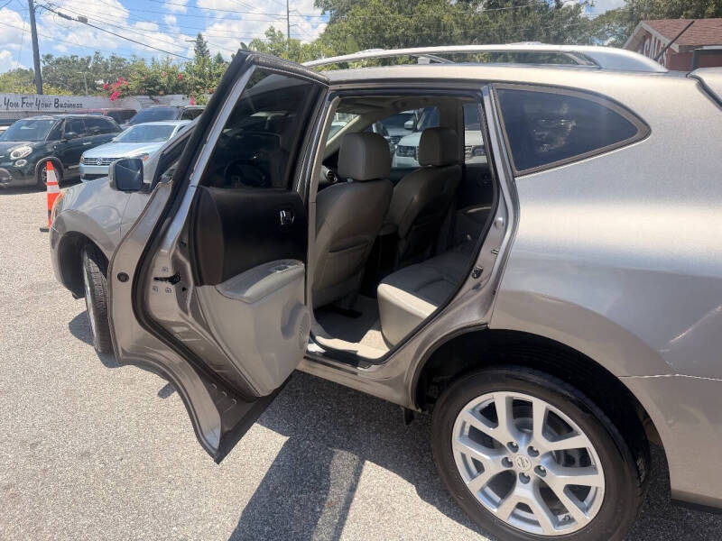 2011 Nissan Rogue SV